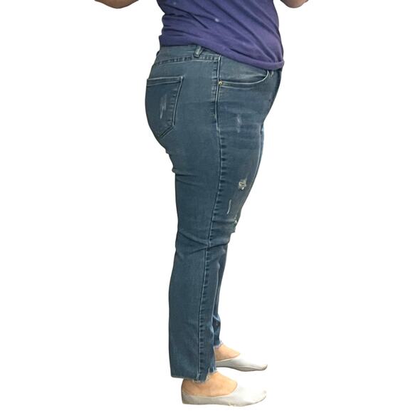 Nicole Miller (12) Soho High Rise Ankle Skinny Jeans Mid Wash Distressed Raw Hem - Picture 4 of 12